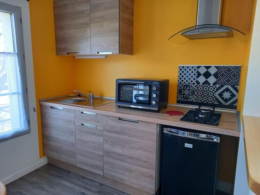 La Grelauderie 4 Apartment Saintes Bagian luar foto